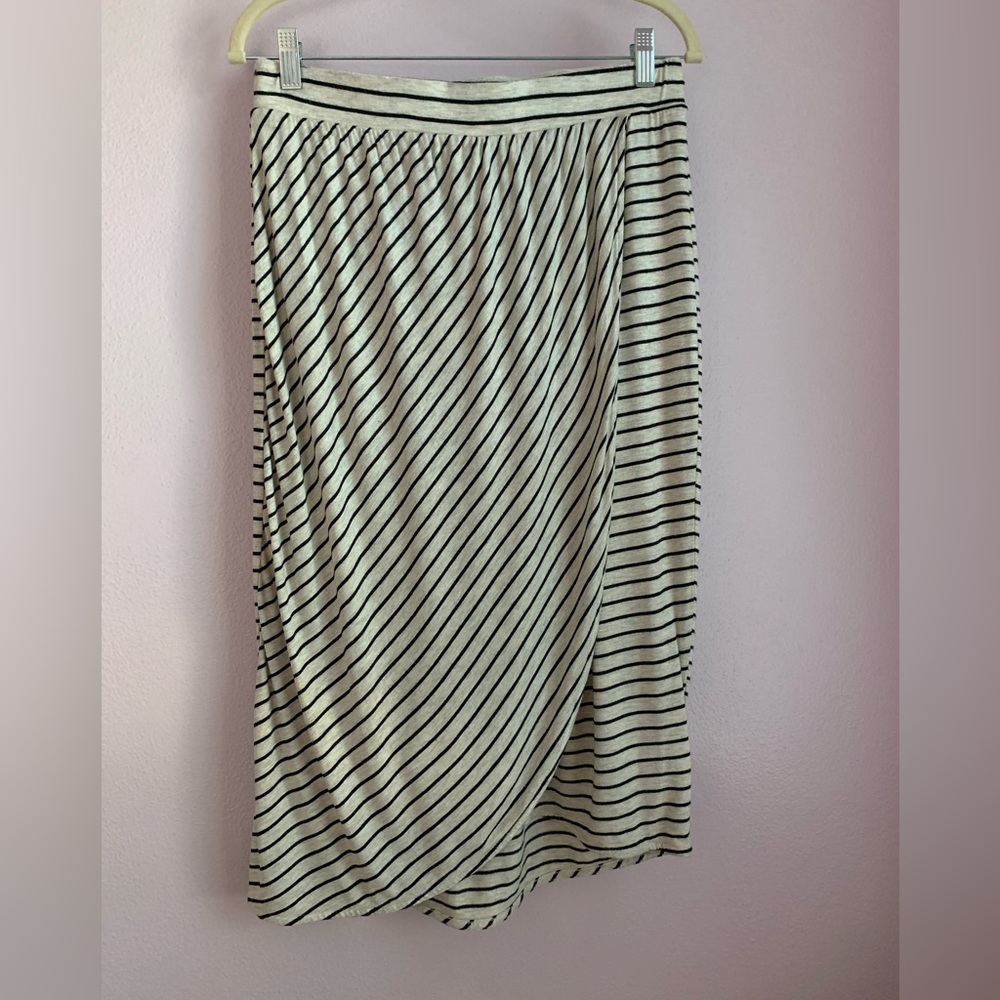 Bobeau faux wrap skirt